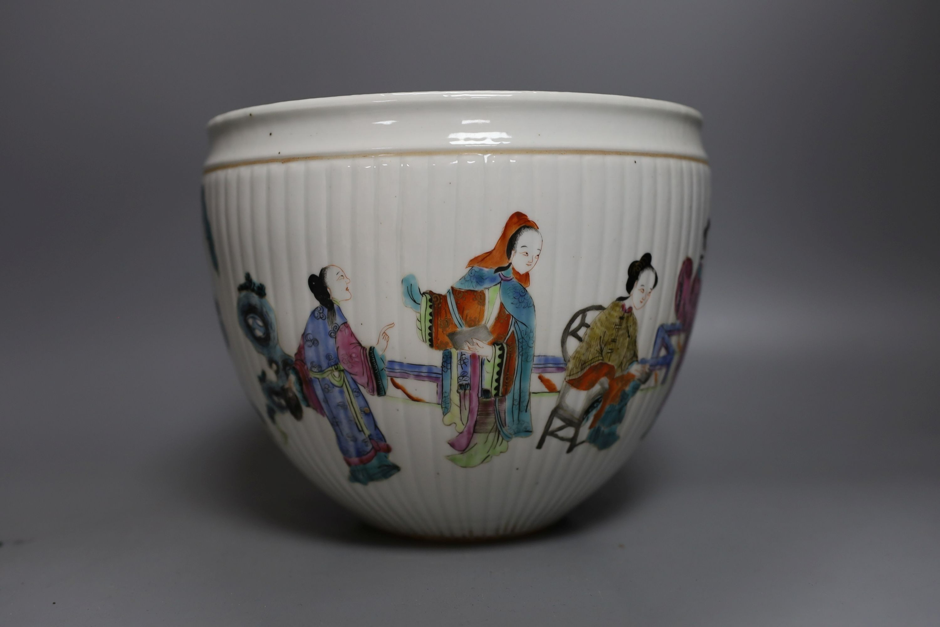A Chinese famille rose jardiniere - 16cm tall